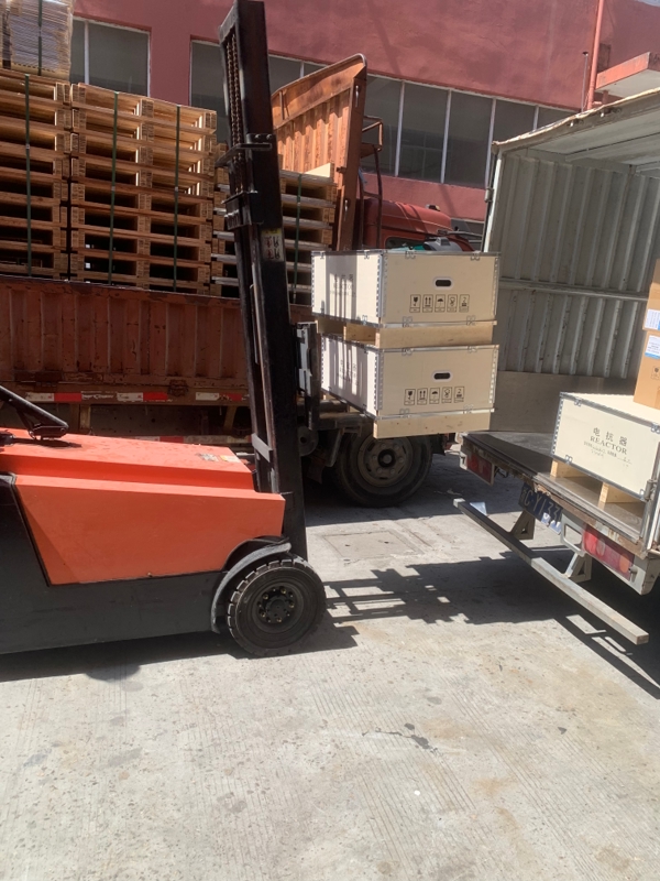 Tại sao khách hàng tin tưởng chúng tôi và tiếp tục hợp tác với chúng tôi? Hãy nói chuyện về việc giao hàng lò phản ứng hôm nay