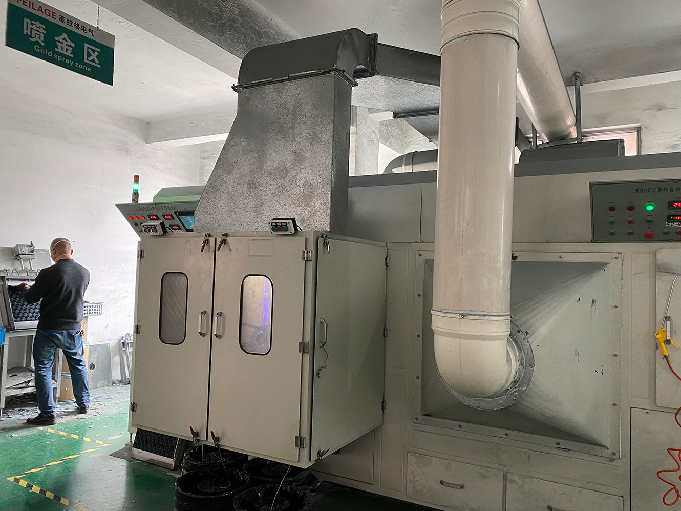 Trong quá trình đấu thầu Dự án bù công suất phản kháng điện áp thấp, thông số kỹ thuật nào có khả năng trở thành yếu tố quyết định nhất trong việc xác định kết quả?