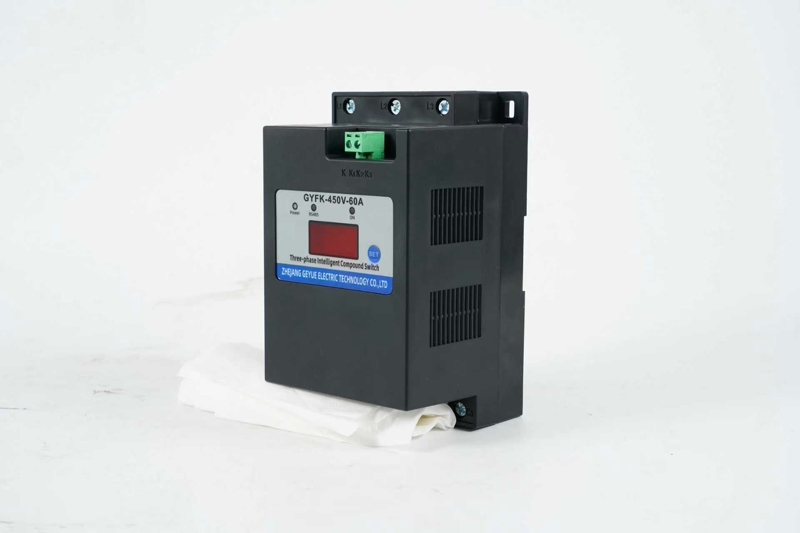 Cách sử dụng công tắc phức hợp có tụ điện để chuyển mạch